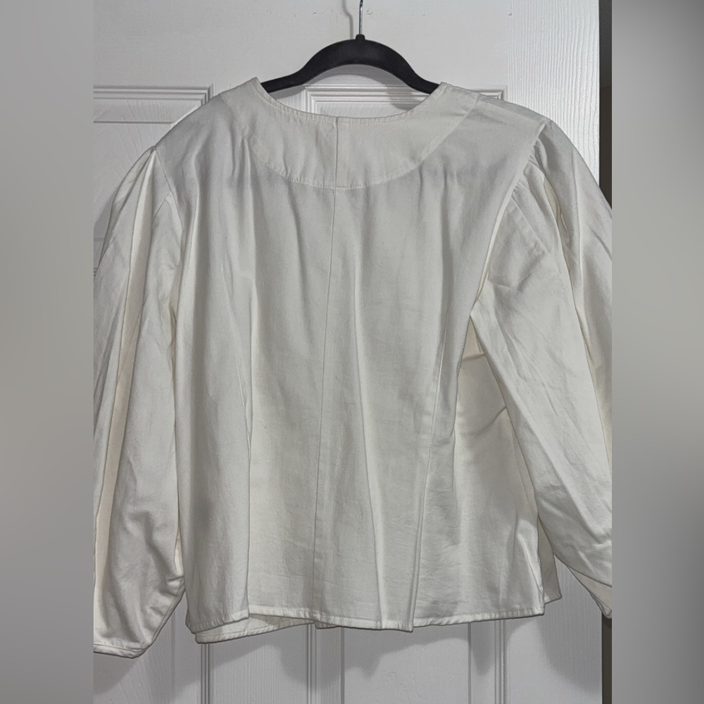 Women’s Porridge Classic White Button-Front Blouse